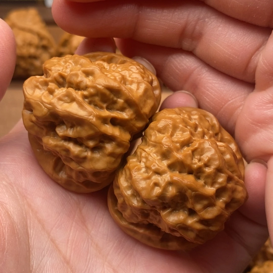 文玩核桃把件肌肉蛙边41左右