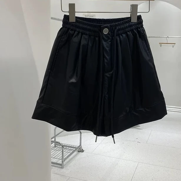 8823-1#新款女装时尚皮短裤