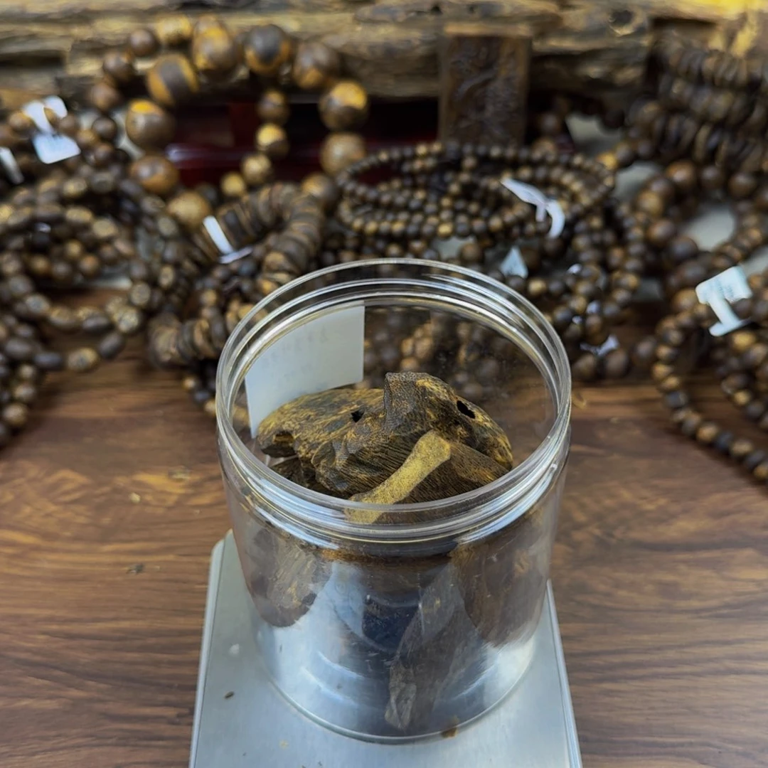 沉香碎屑沉香透顶绿3秒老料88克