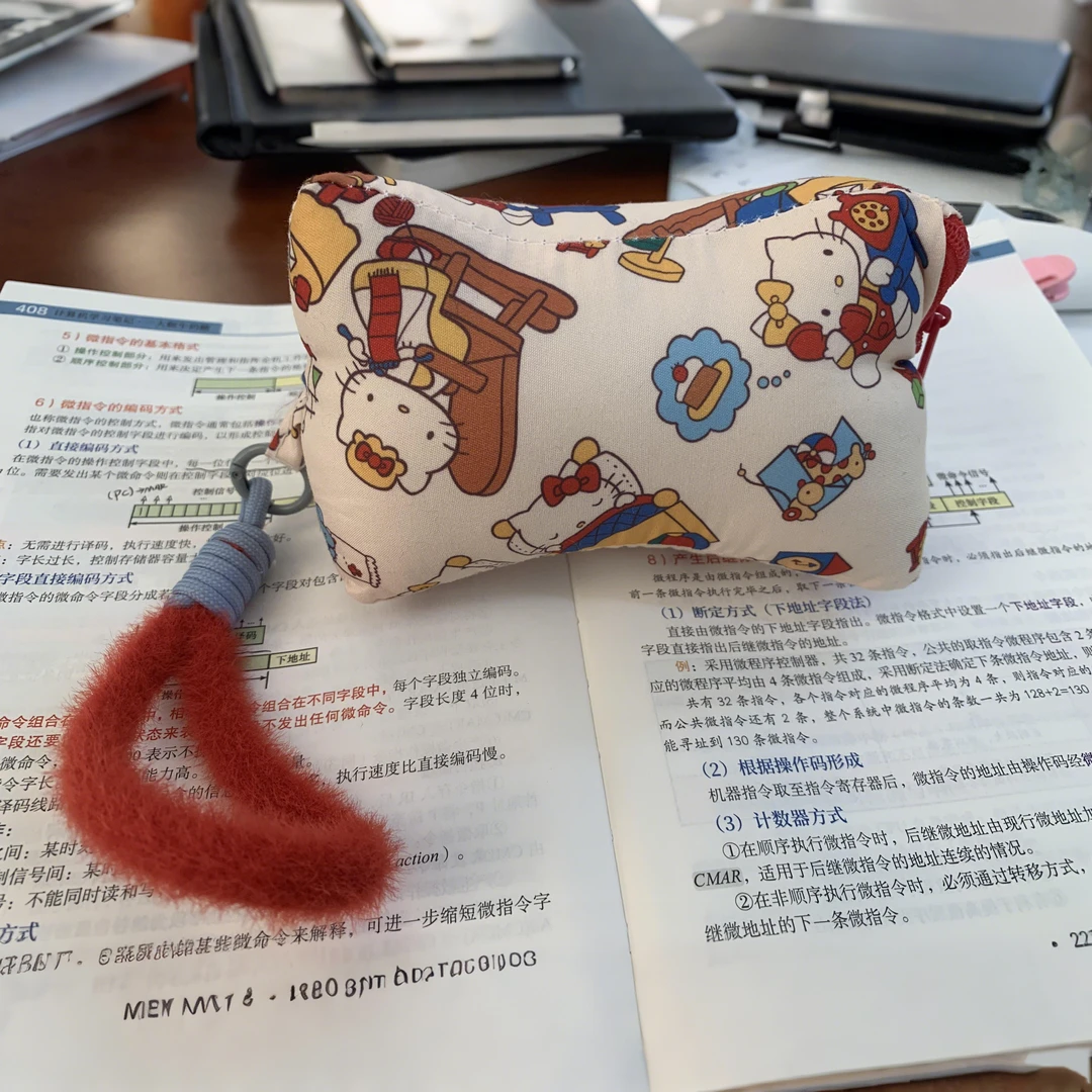 哈喽kiity午睡枕趴睡枕课桌休息趴趴枕头办公室午休神器便携小巧