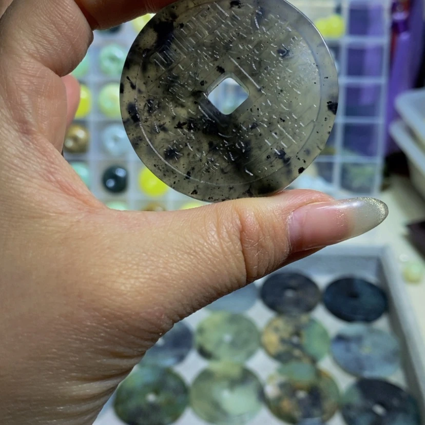 【闪购商品】蛇纹石玉其他未镶嵌131