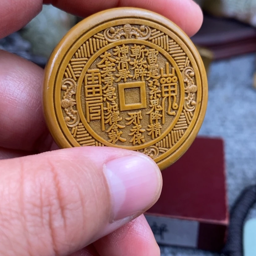 【闪购商品】原石雕刻手把件