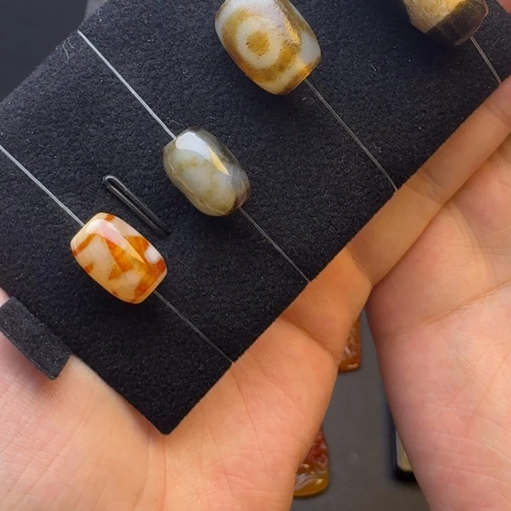 玛瑙/玉髓颈饰合金