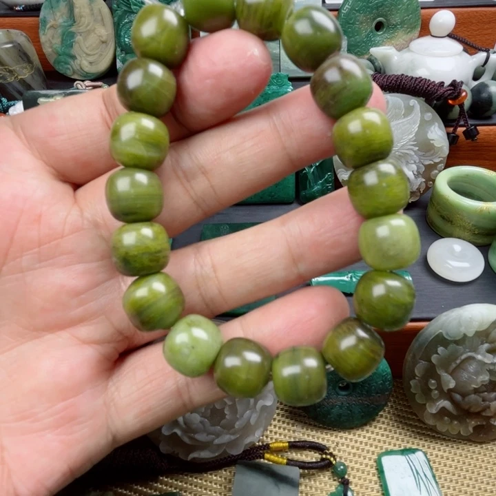 未镶嵌独山玉珠宝半成品