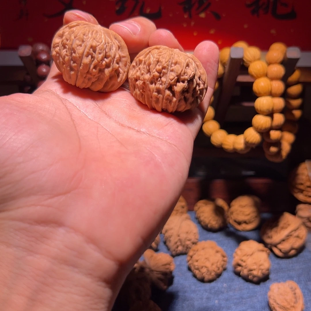 M***o文玩核桃吊坠41全品汉高楼