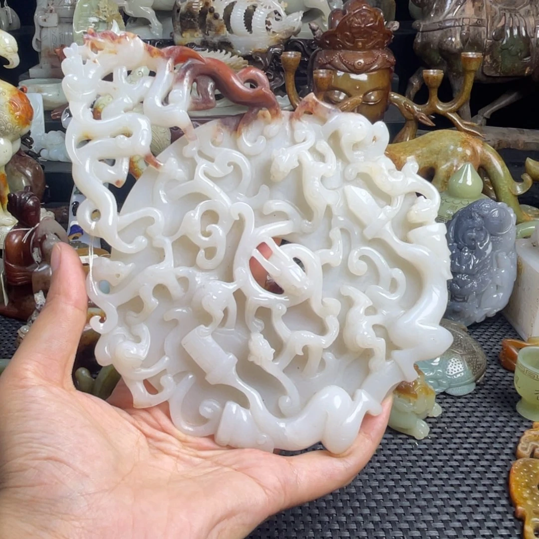 和田玉未镶嵌挂件他***！