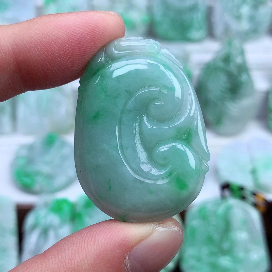 翡翠未镶嵌颈饰翡翠吊坠