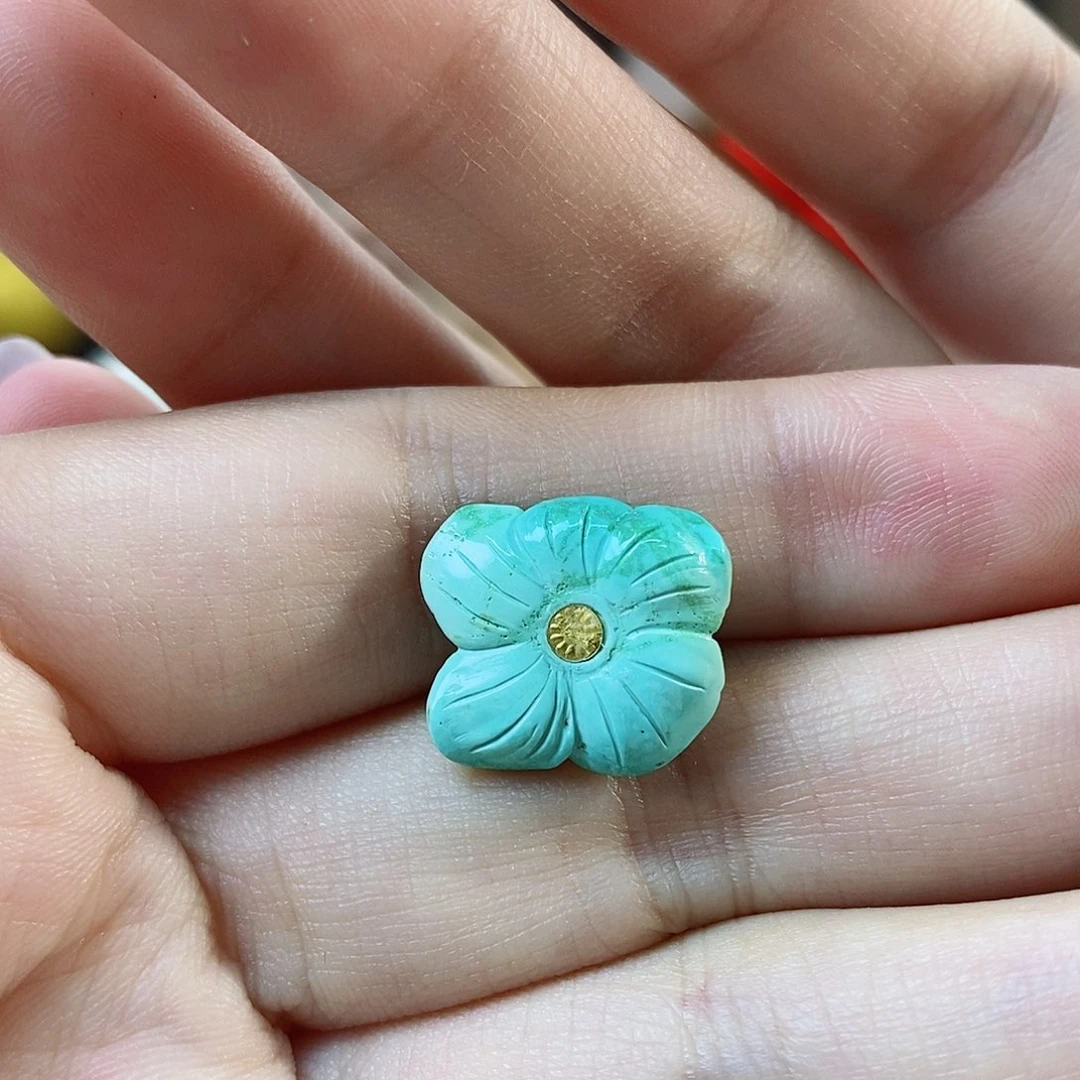 绿松石未镶嵌珠宝奇石