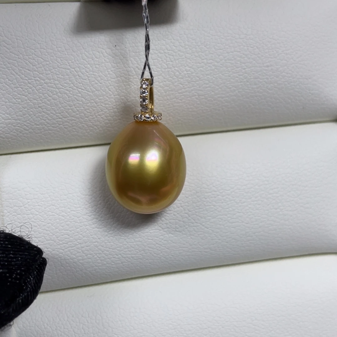 吊坠(不含链)海水珍珠18K金镶嵌12.1mm