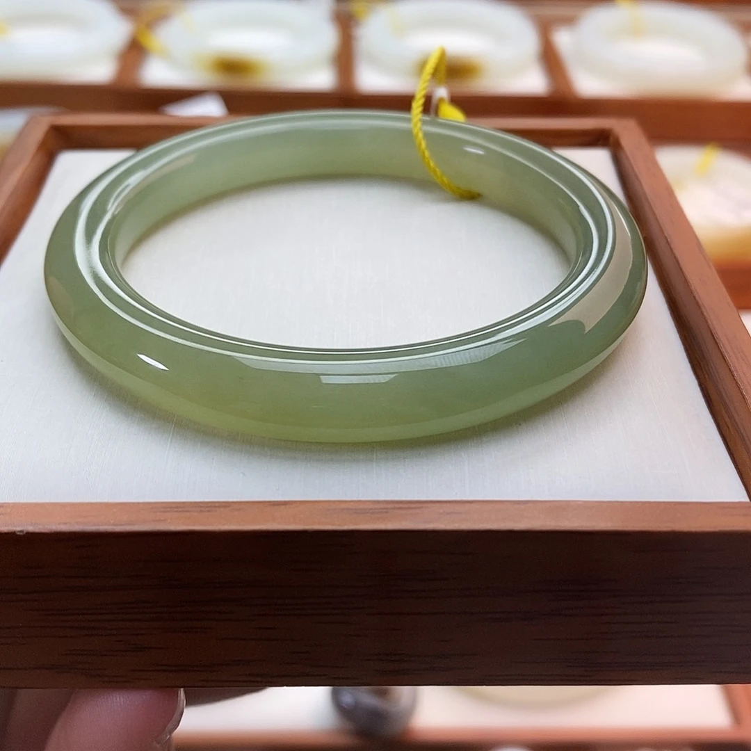 手链未镶嵌和田玉