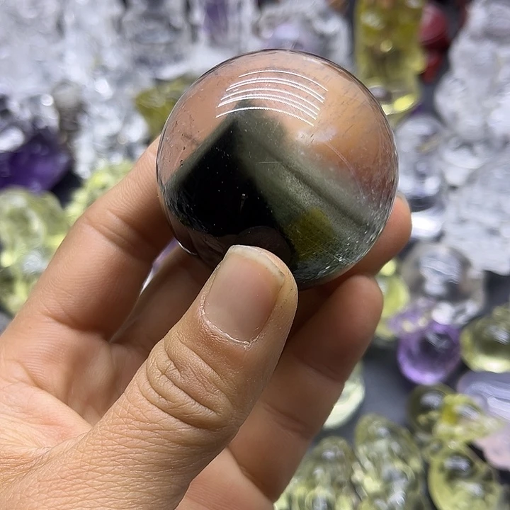 水晶摆件未镶嵌日****々