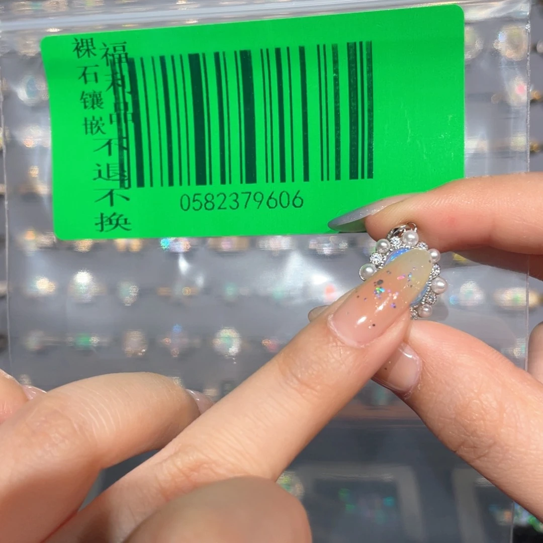欧泊银S925镶嵌欧泊吊坠t****h
