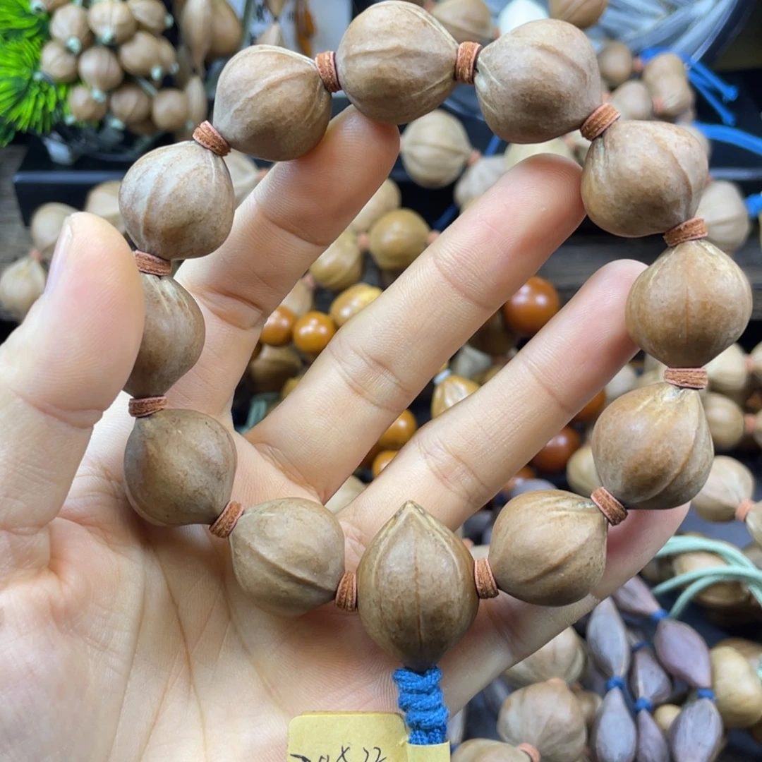 替***由橄榄核吊坠20x22老树红核