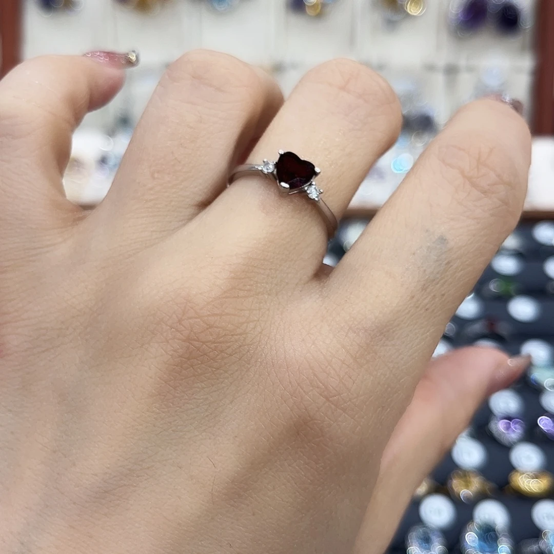 石榴石戒指银S925镶嵌