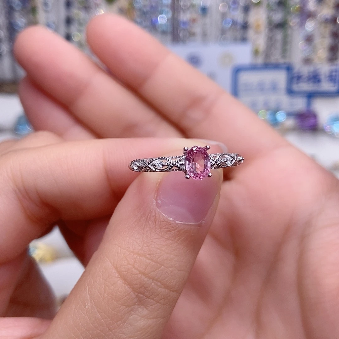 戒指银S925镶嵌尖晶石