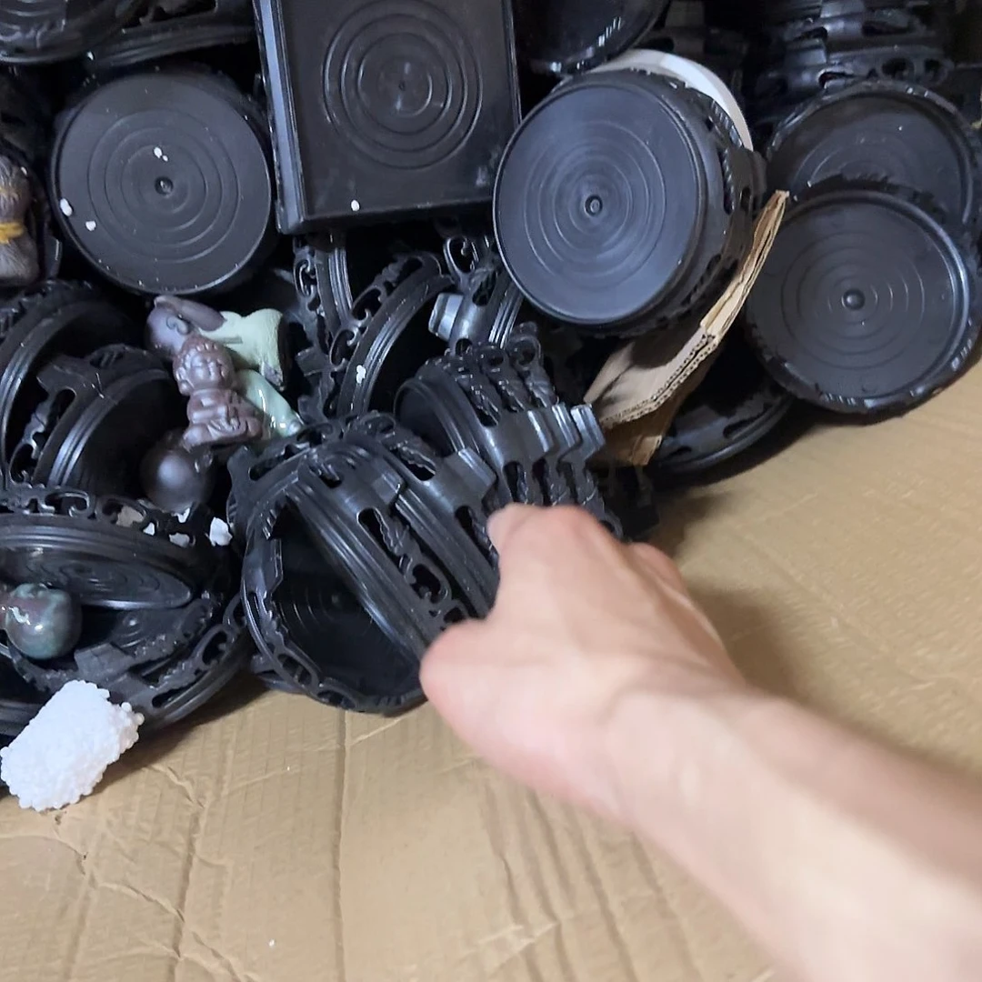 10个塑料托盘·····