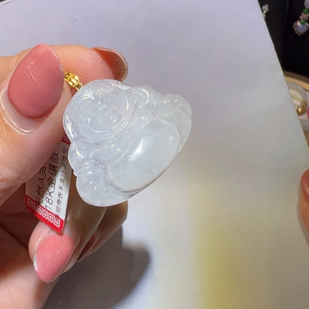 翡翠颈饰18K金镶嵌吊坠