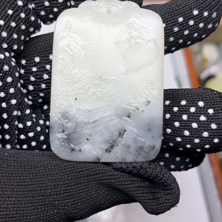 未镶嵌和田玉（翠青玉）珠宝奇石