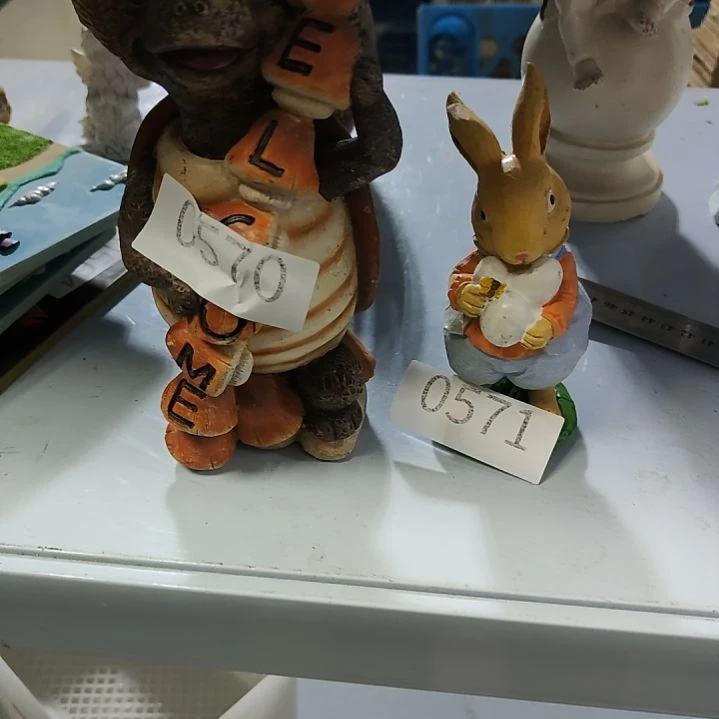 摆件?**毛孤品老货各类微瑕瓷