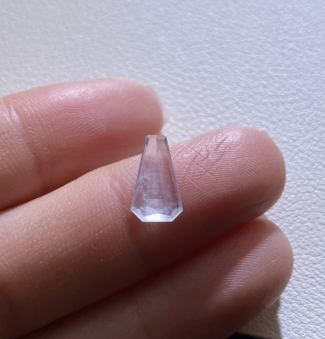 缅甸天然A货翡翠高冰切割戒面锁骨链坠子尺寸10.8-6-2.4mm