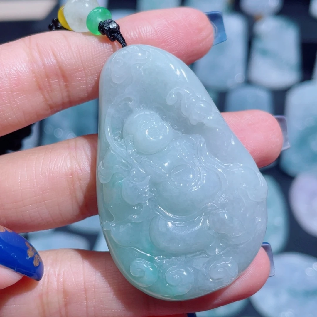 翡翠未镶嵌颈饰逍遥佛