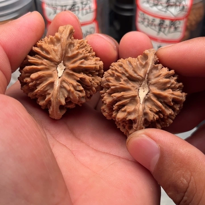 把件文玩核桃满天星45
