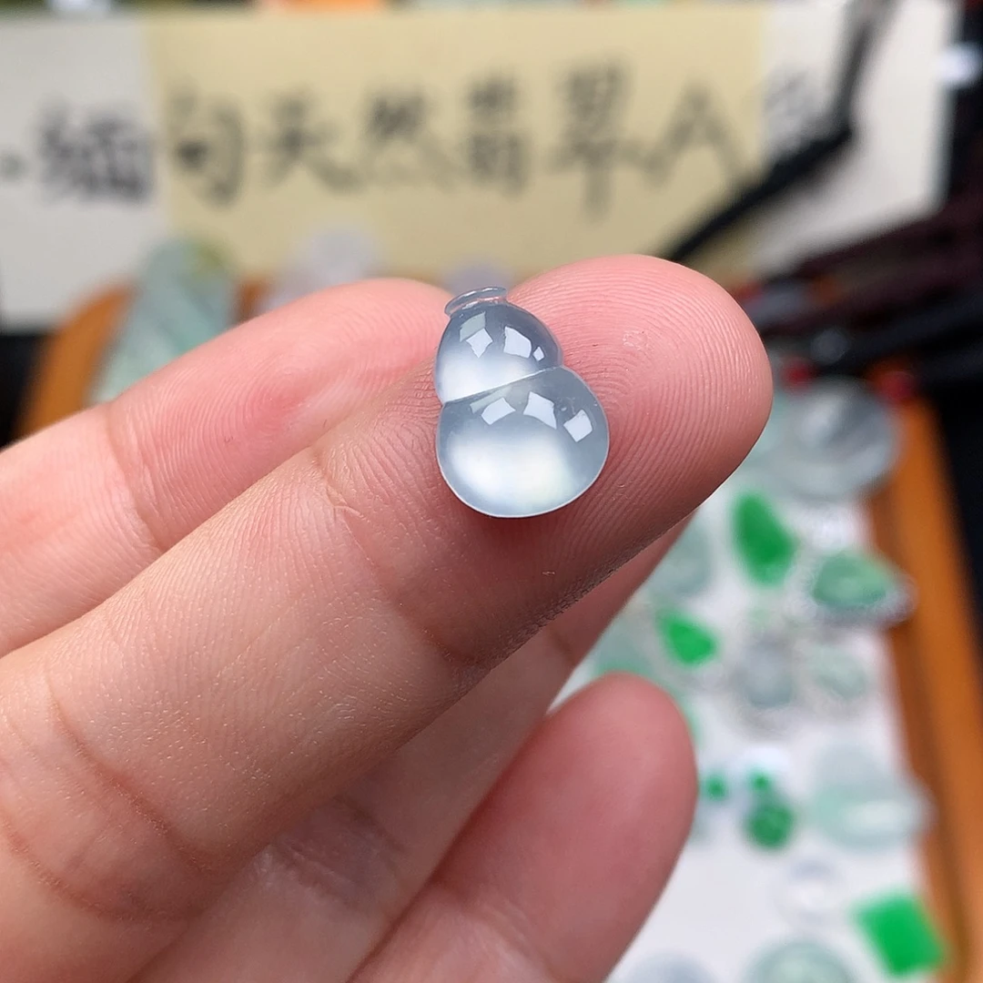 翡翠裸石缅甸天然A货翡翠冰种葫芦