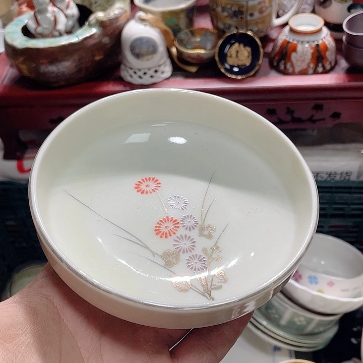 她们也没有人能看到