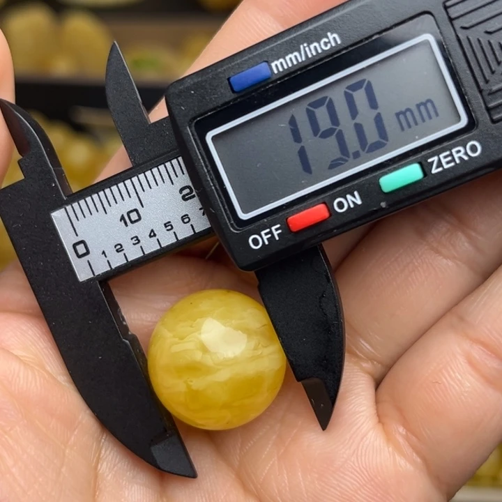 蜜蜡未镶嵌珠宝奇石天然蜜蜡散珠微瑕一粒207