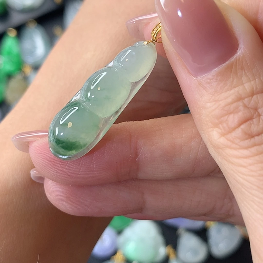 【闪购商品】翡翠吊坠(赠链)18K金镶嵌