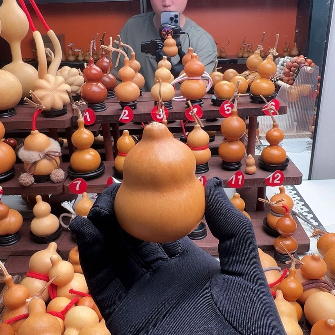 蓝***晶文玩奶蹲葫芦文博