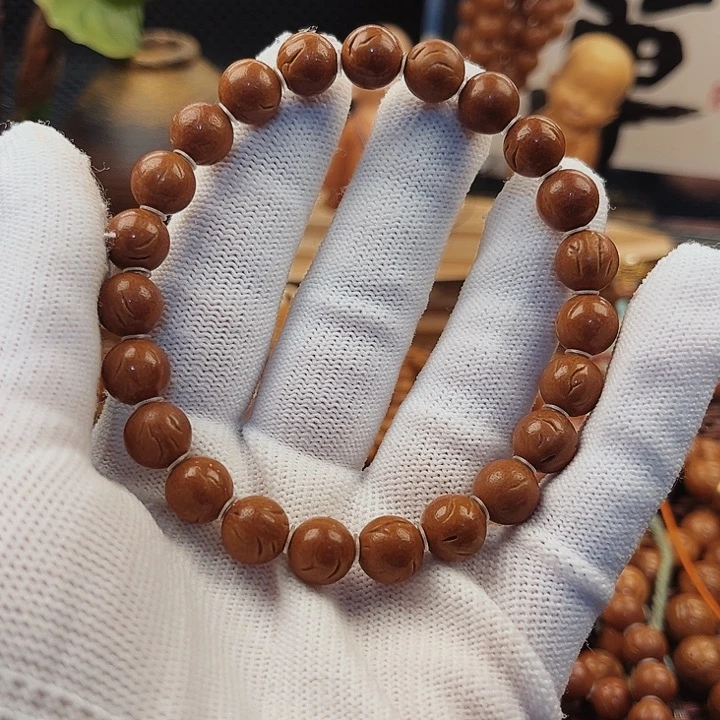 桃核手串9尺寸龙纹