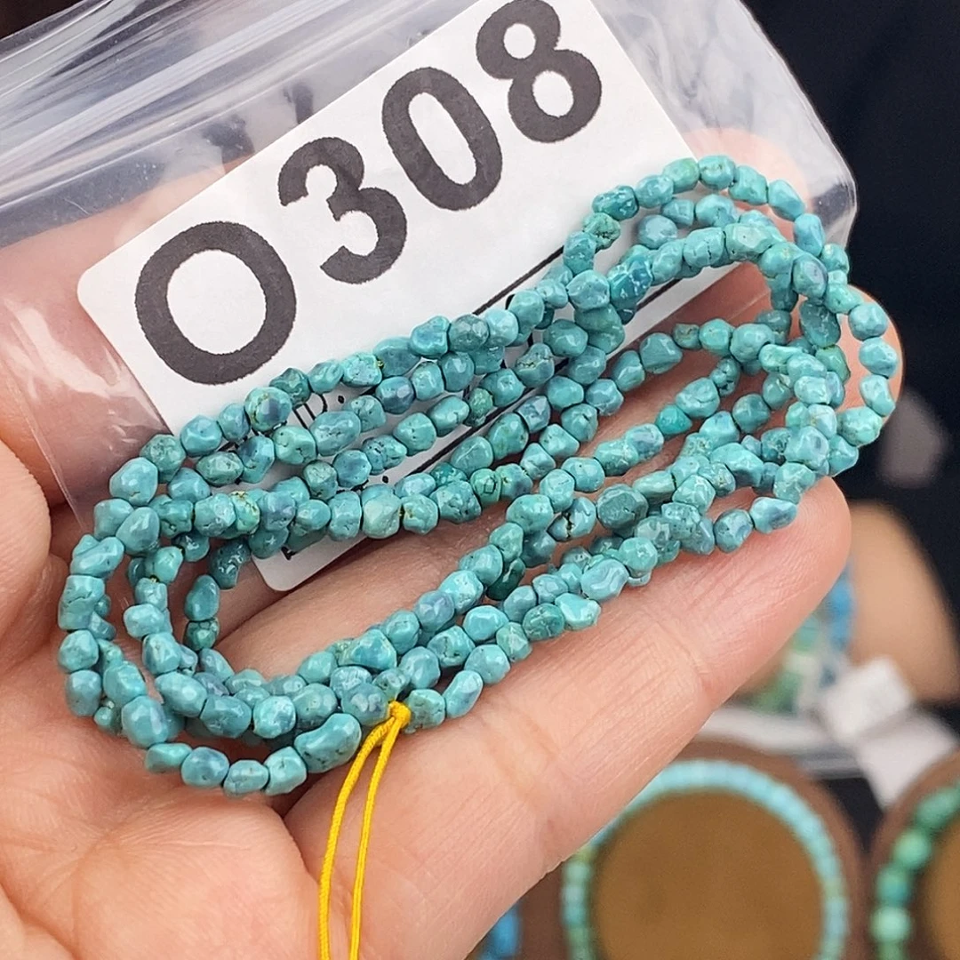 绿松石未镶嵌原矿