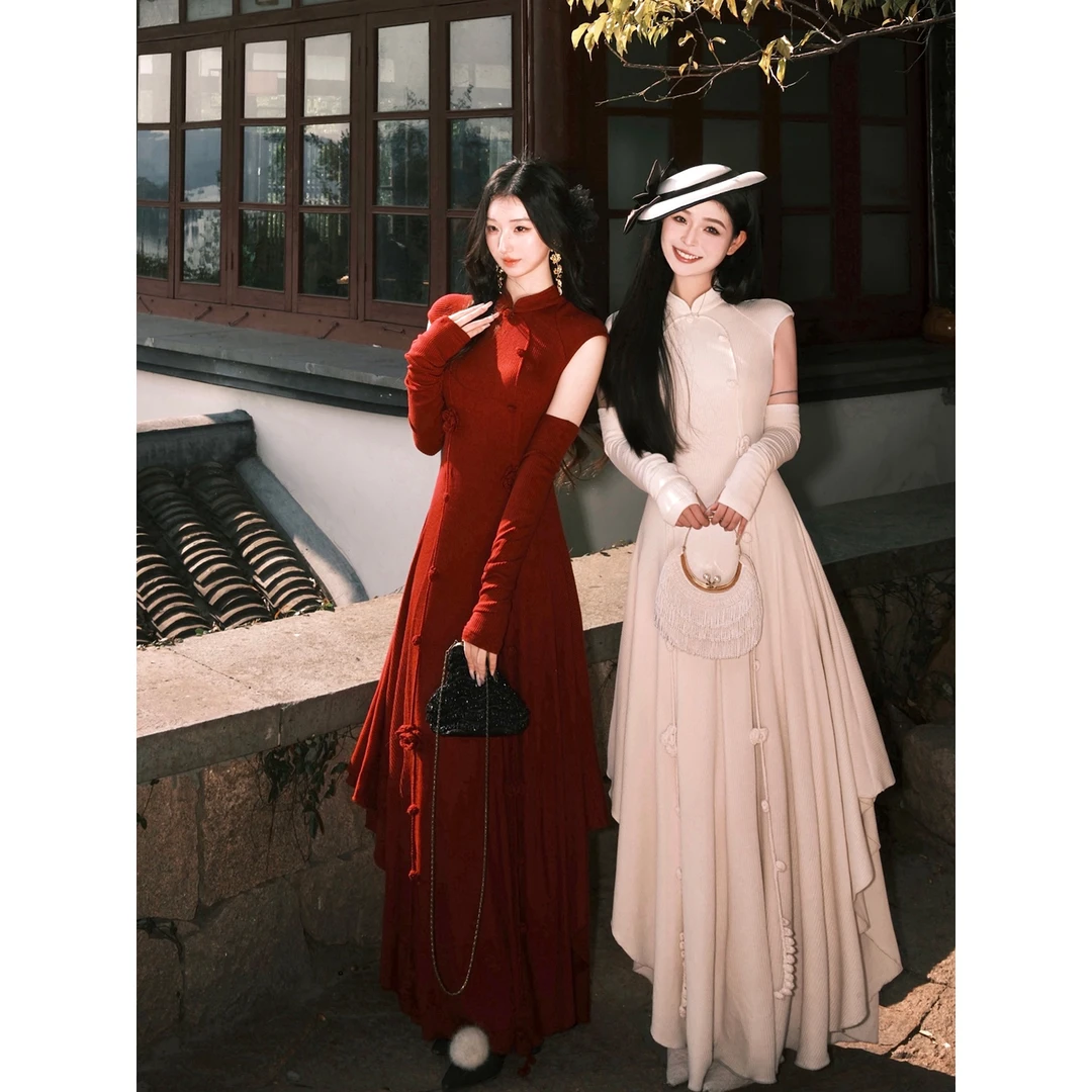 WalkinDark【雪穗】新中式立领花朵装饰针织加厚长裙连衣裙2色