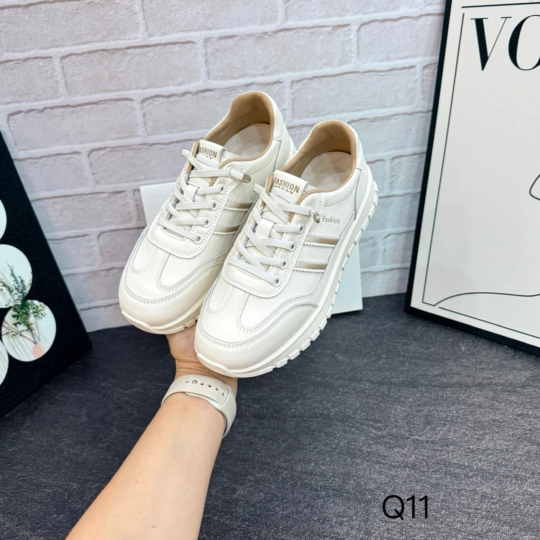 米哆家  货号Q11真皮超轻底休闲懒人一脚蹬阿甘鞋