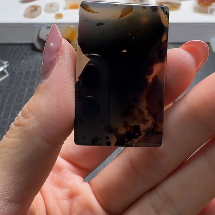 玛瑙/玉髓未镶嵌珠宝奇石