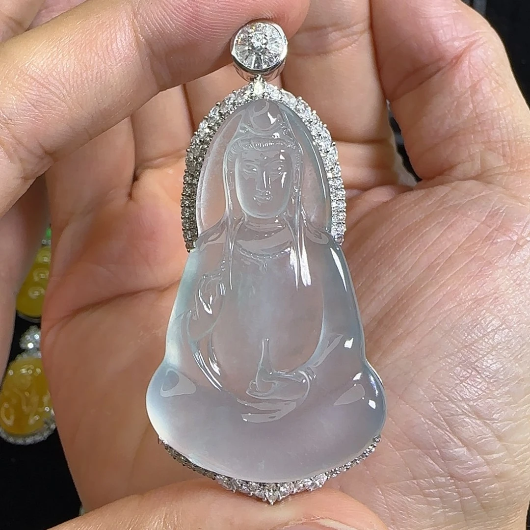 颈饰18K金镶嵌翡翠天然翡翠