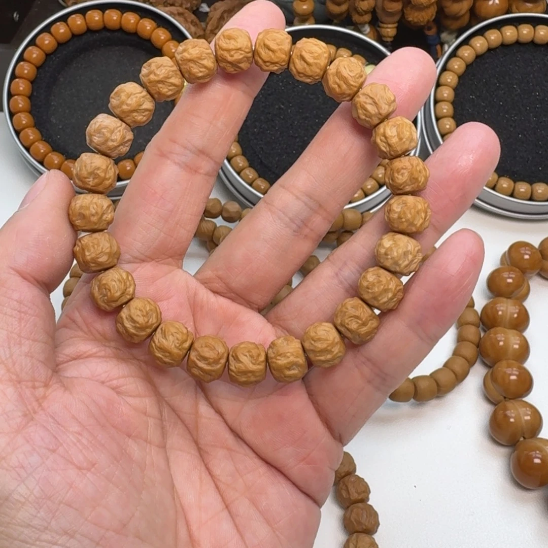 猴头核桃吊坠龙蛇之变