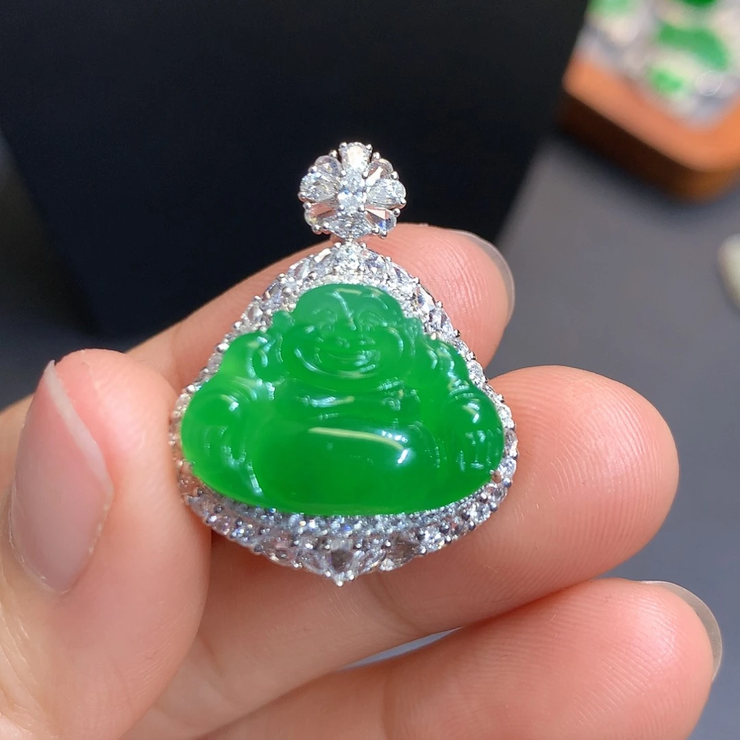 翡翠吊坠(不含链)18K金镶嵌