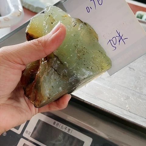 【闪购商品】未镶嵌蛇纹石玉原石