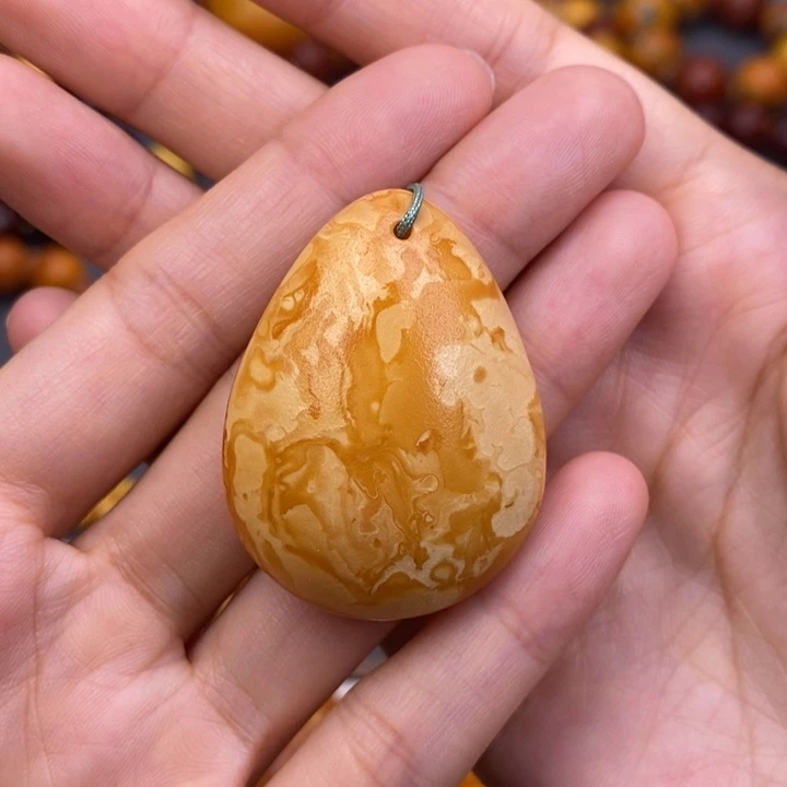 琥珀未镶嵌裸石蜜蜡M