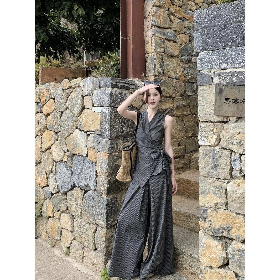 法式气质套装无袖收腰背心女装夏季高腰宽松休闲百搭拖地裤两件套