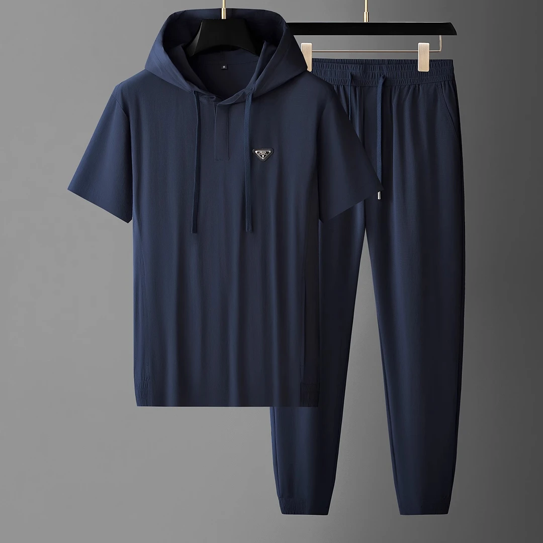 夏季时尚冰丝速干纯色轻薄两件套男士修身短袖连帽休闲运动套装男