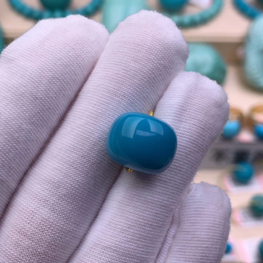 绿松石未镶嵌珠宝奇石14.1×11.1