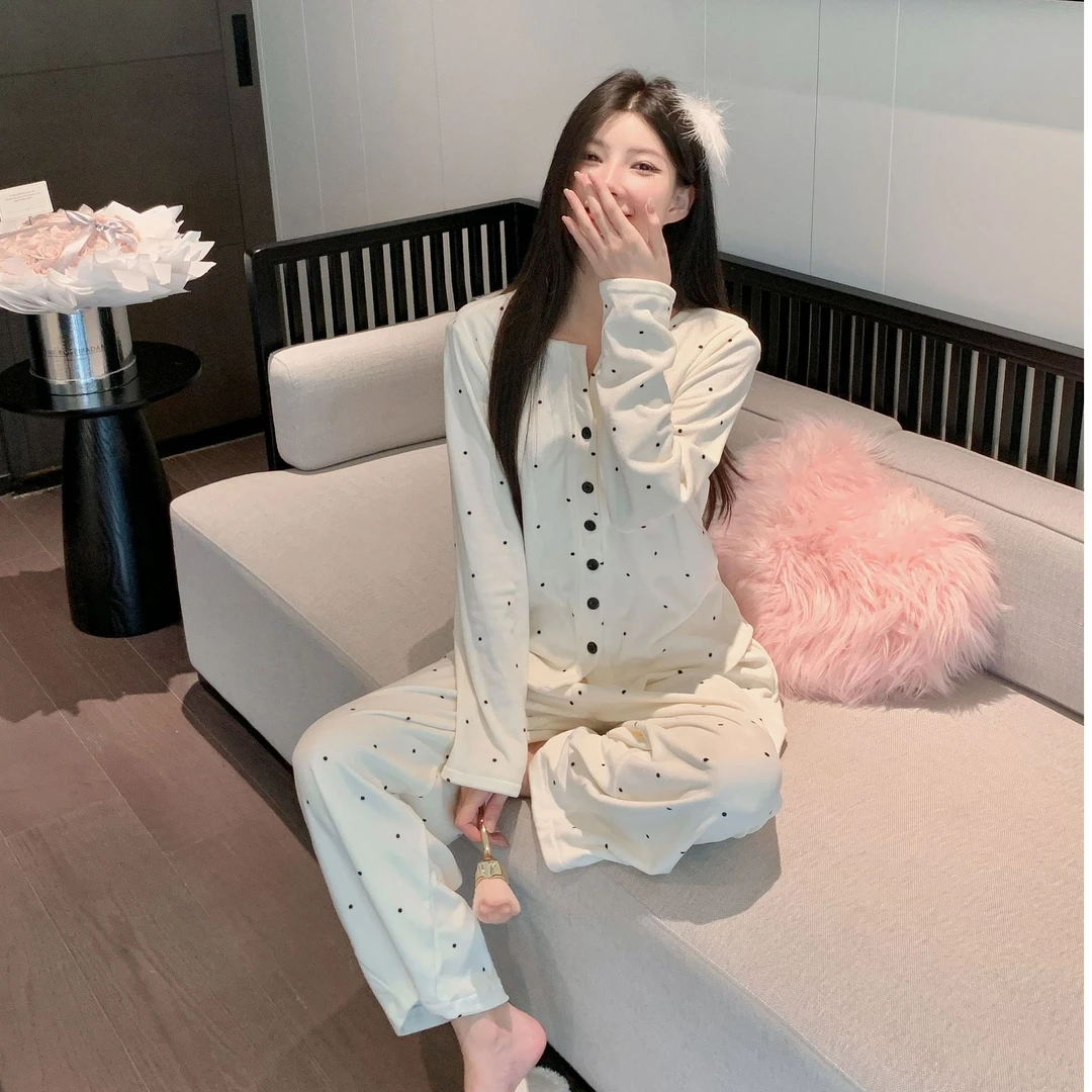 海岛绒睡衣女秋冬新款加厚保暖高级感长袖显瘦双面绒简约睡衣波点