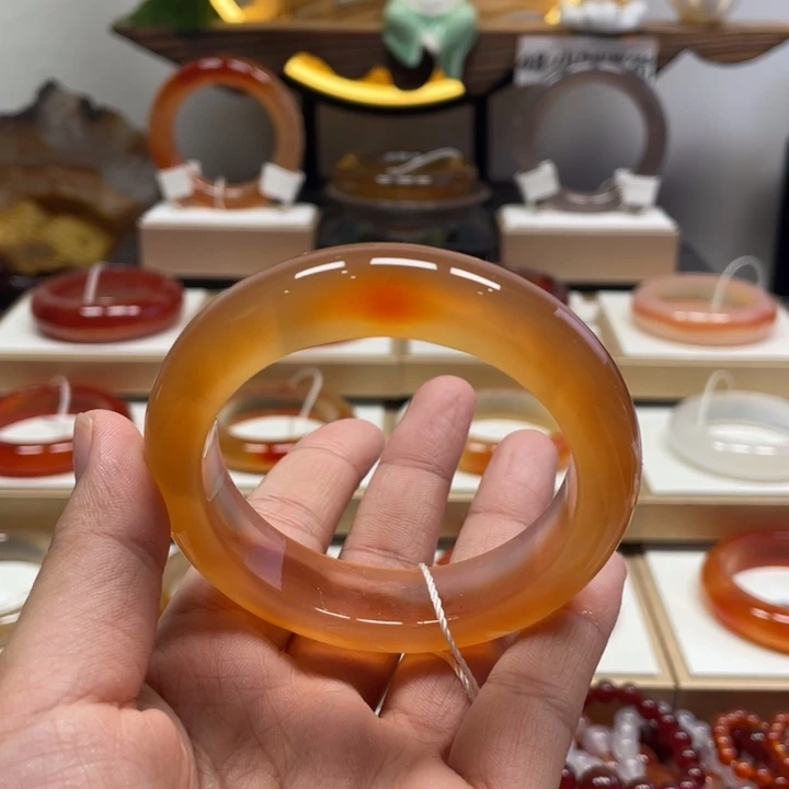 玛瑙/玉髓未镶嵌手镯