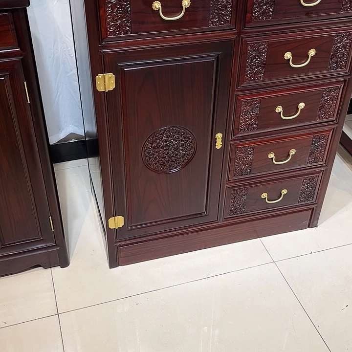 黑酸枝木类端景台王*卫