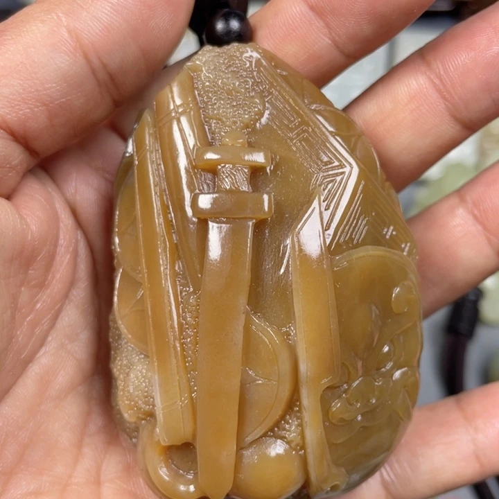 和田玉未镶嵌挂件