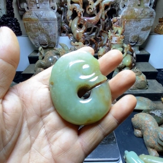 未镶嵌和田玉挂件