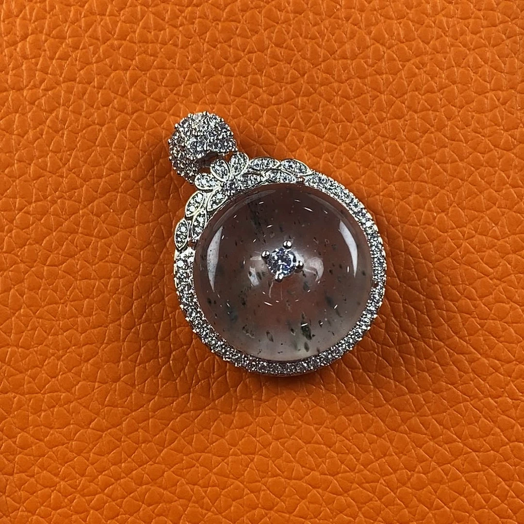 颈饰合金石英质玉